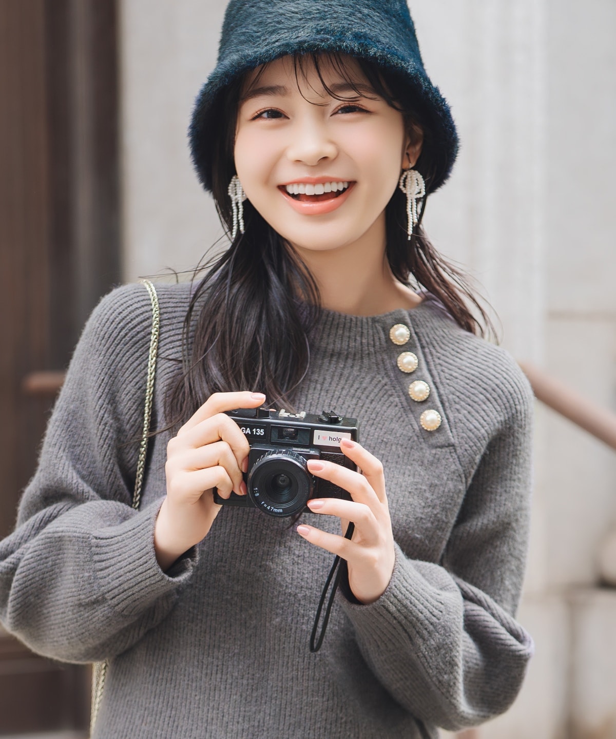 【KNIT PLEATS SET series】アソートボタンデザインニット