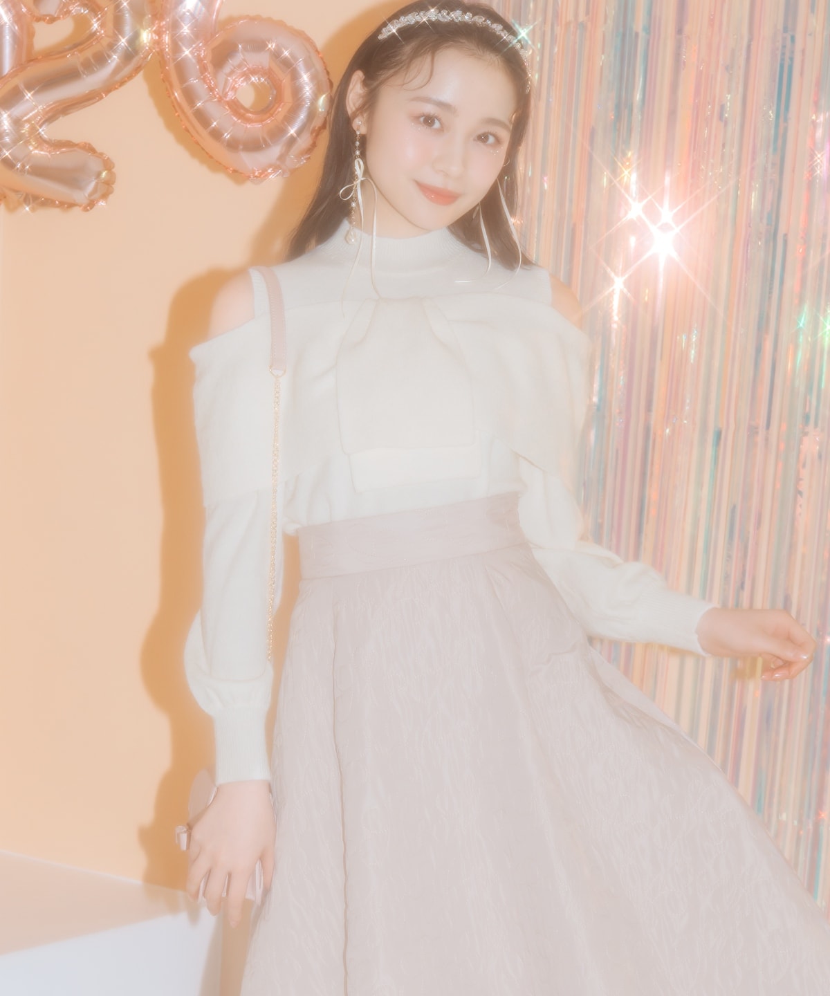 【1/1(thu)10時発売 New Year's Item】ツイストリボンオフショルニット