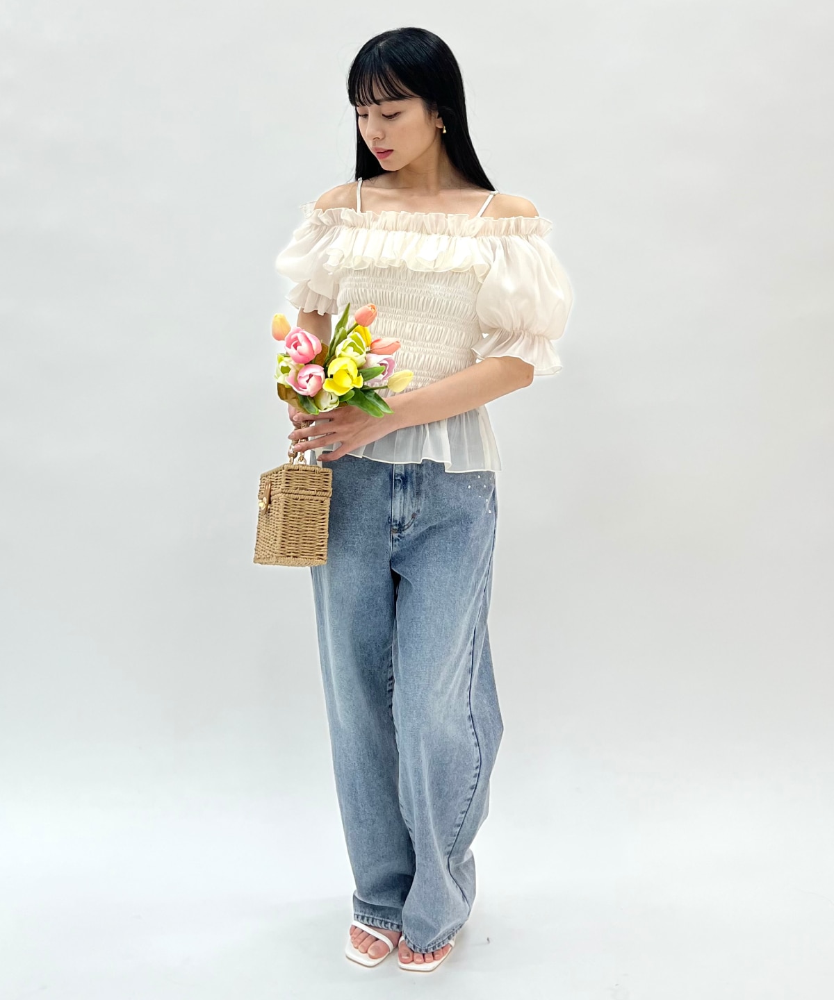 シャーリングペプラムブラウス