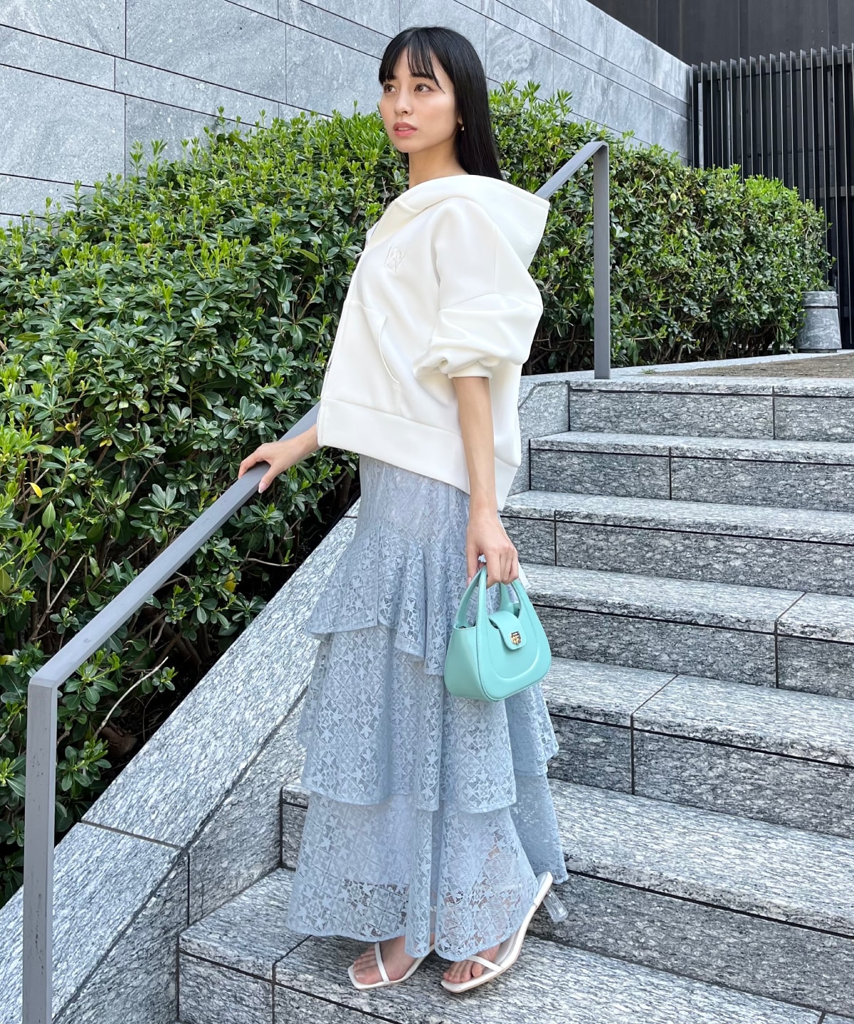 アシメティアードレーススカート