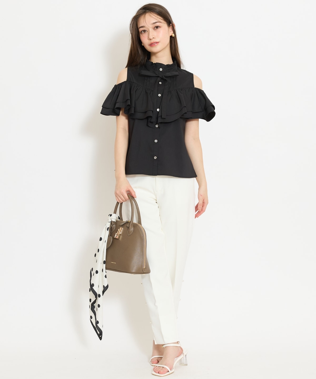 パールデザインテーパードパンツ