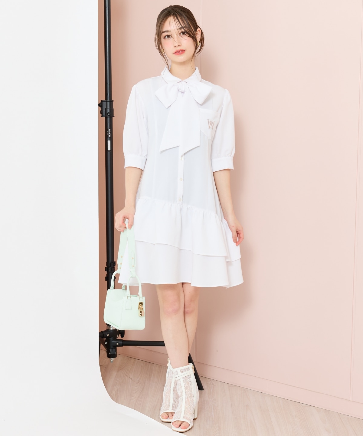 ティアードフリルリボンタイシャツワンピース