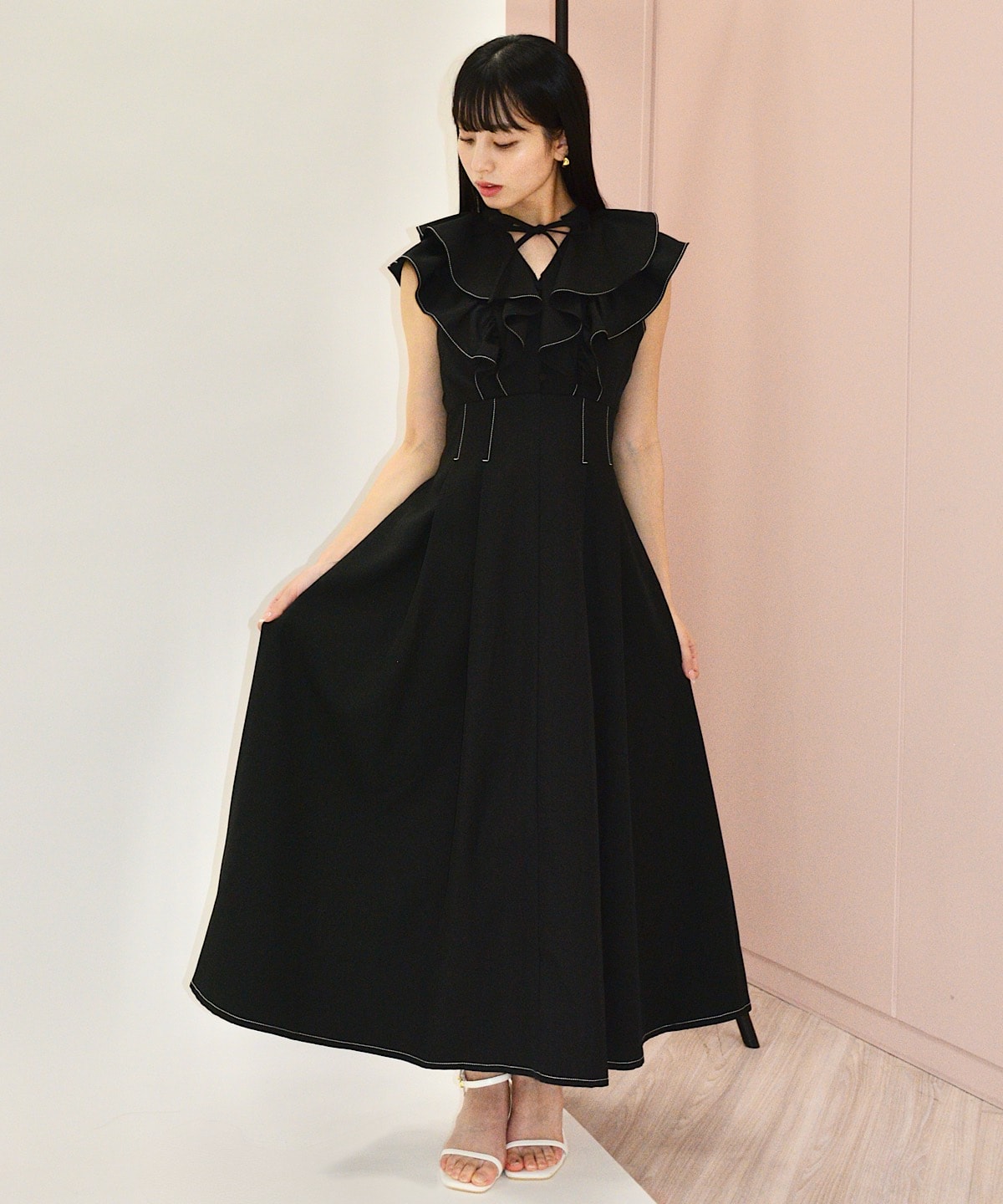 ナローリボンラッフルフリルワンピース