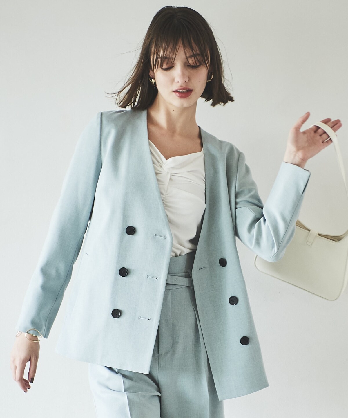 ノーカラーダブルジャケット