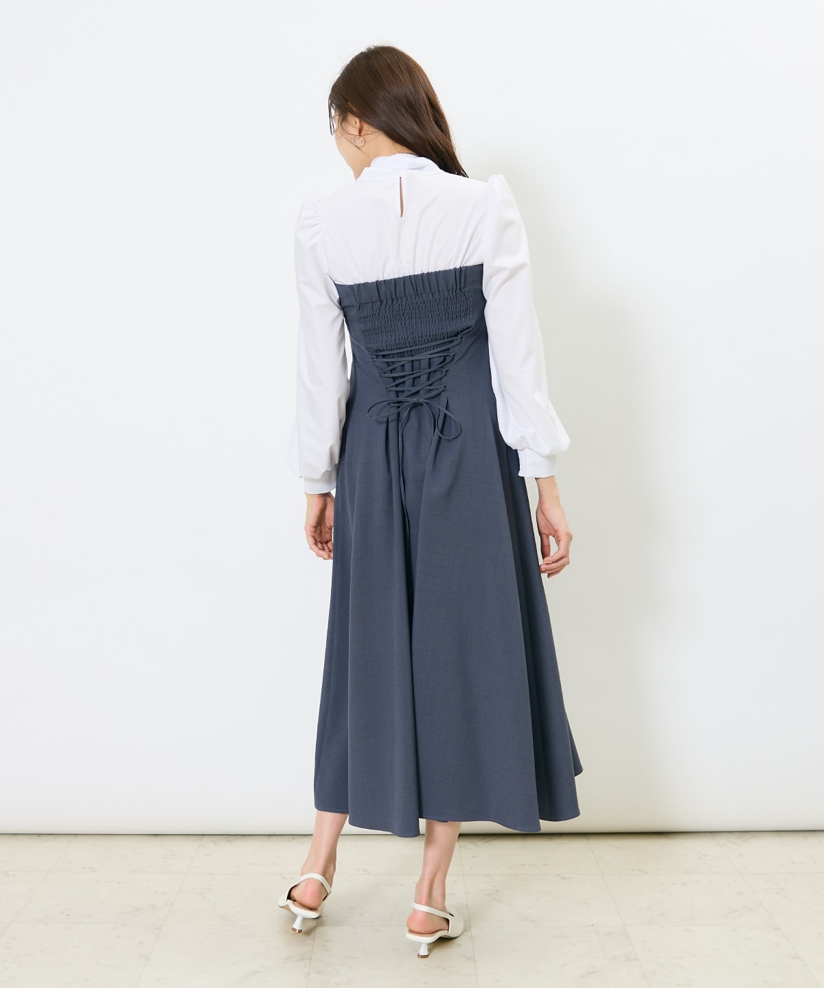 ヨーク切替リボンタイワンピース