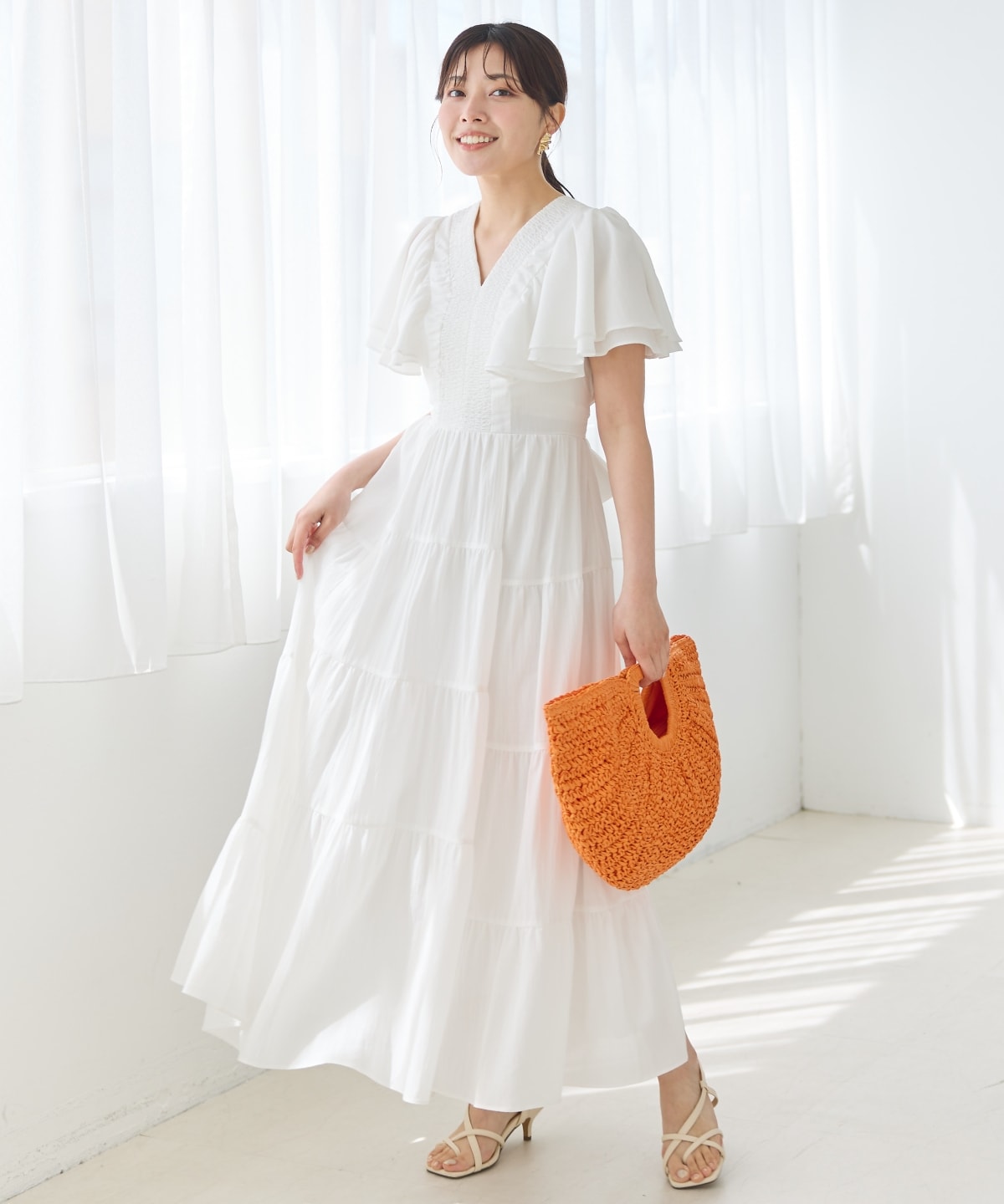 ギャザーVネックティアードワンピース