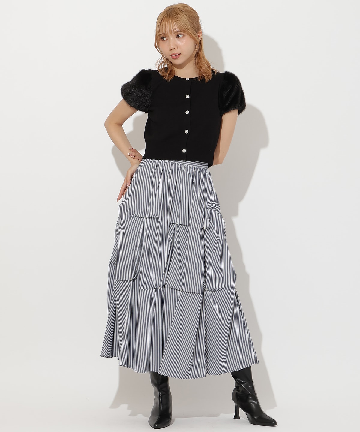 ストライプビジューティアードスカート