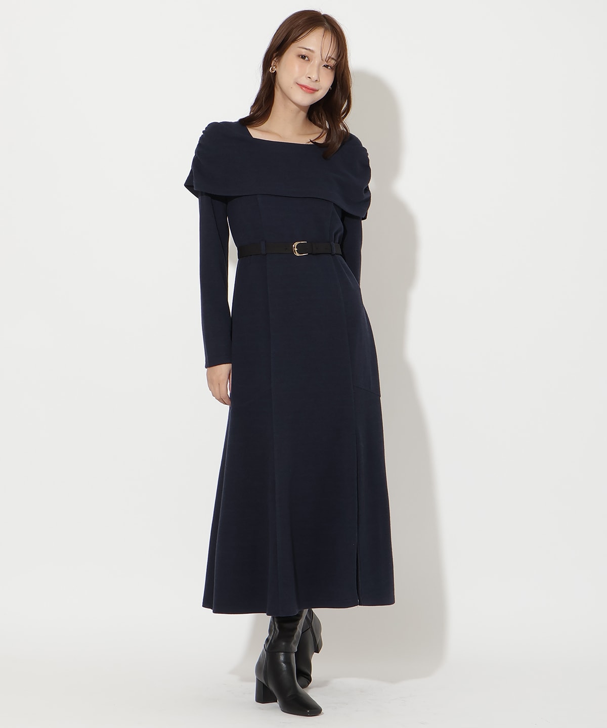 ベルト付きオフショルカットワンピース