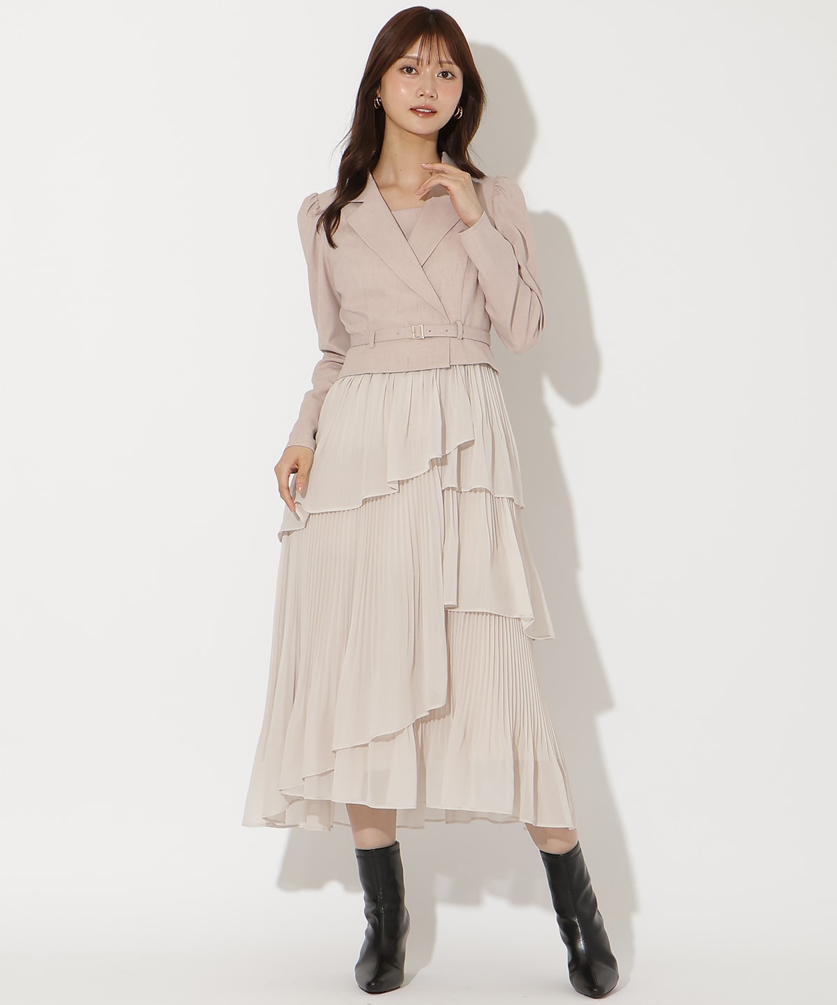 ジャケットレイヤードプリーツワンピース