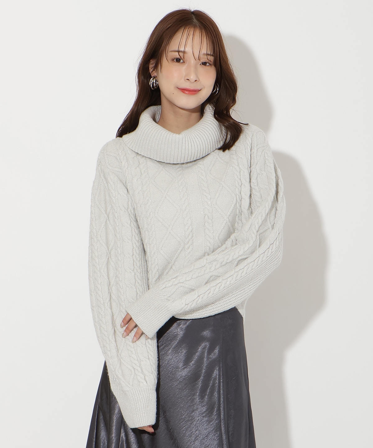 ラメケーブルタートルニットプルオーバー