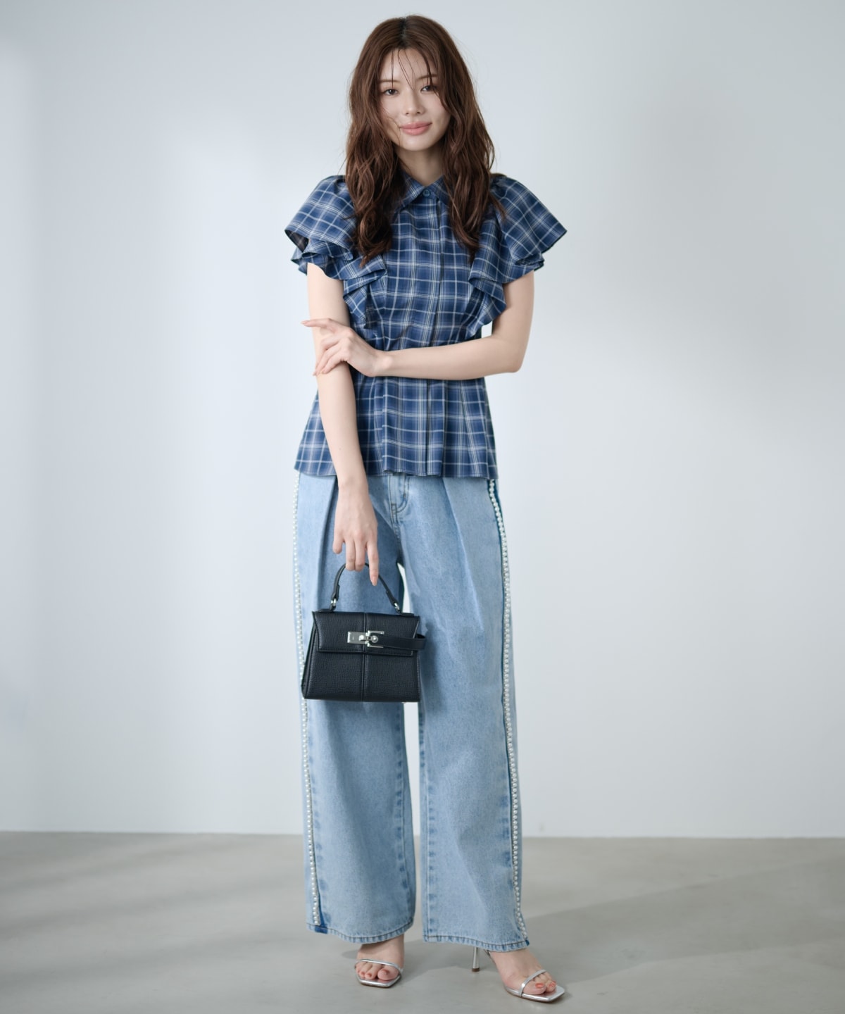 【先行予約受付中】ラッフルスリーブチェックシャツブラウス