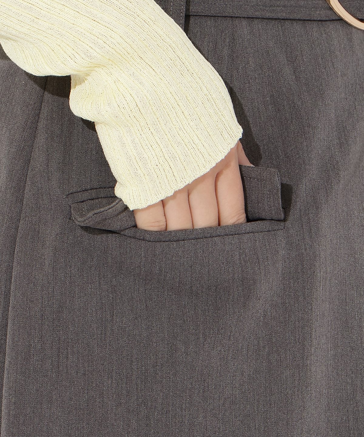 【先行予約受付中】タックストレートスカート