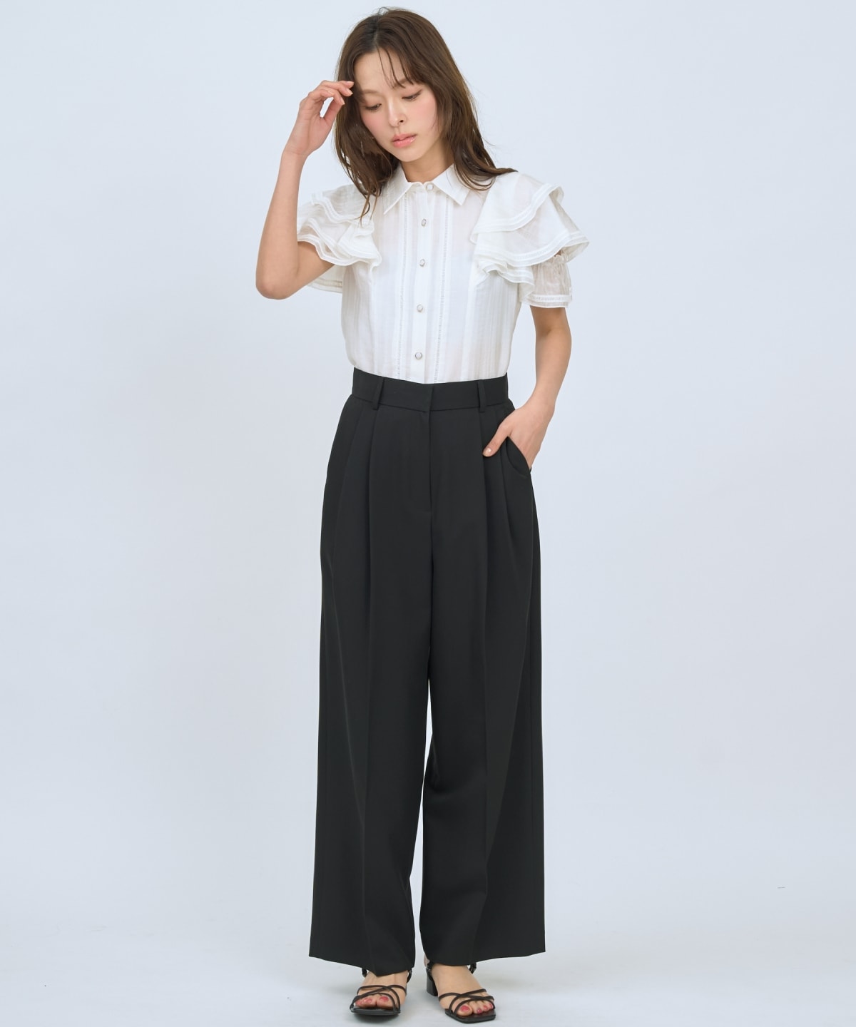 【先行予約受付中】2タックワイドパンツ