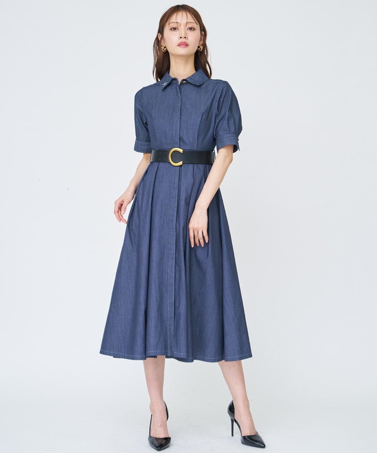 【先行予約受付中】ベルト付き５分袖デニムワンピース