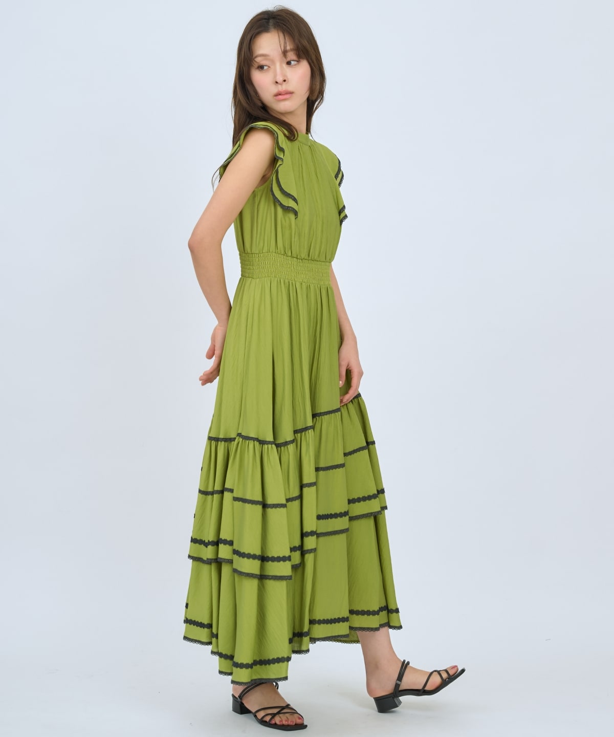 レーストリミングティアードワンピース