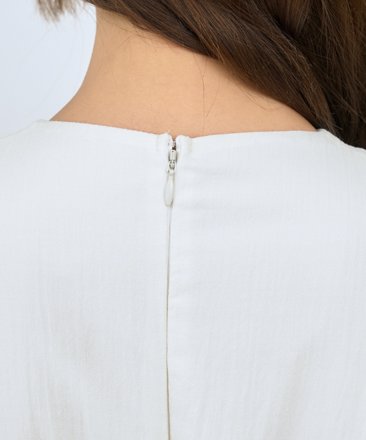 【先行予約受付中】Vネック襟レースティアードワンピース