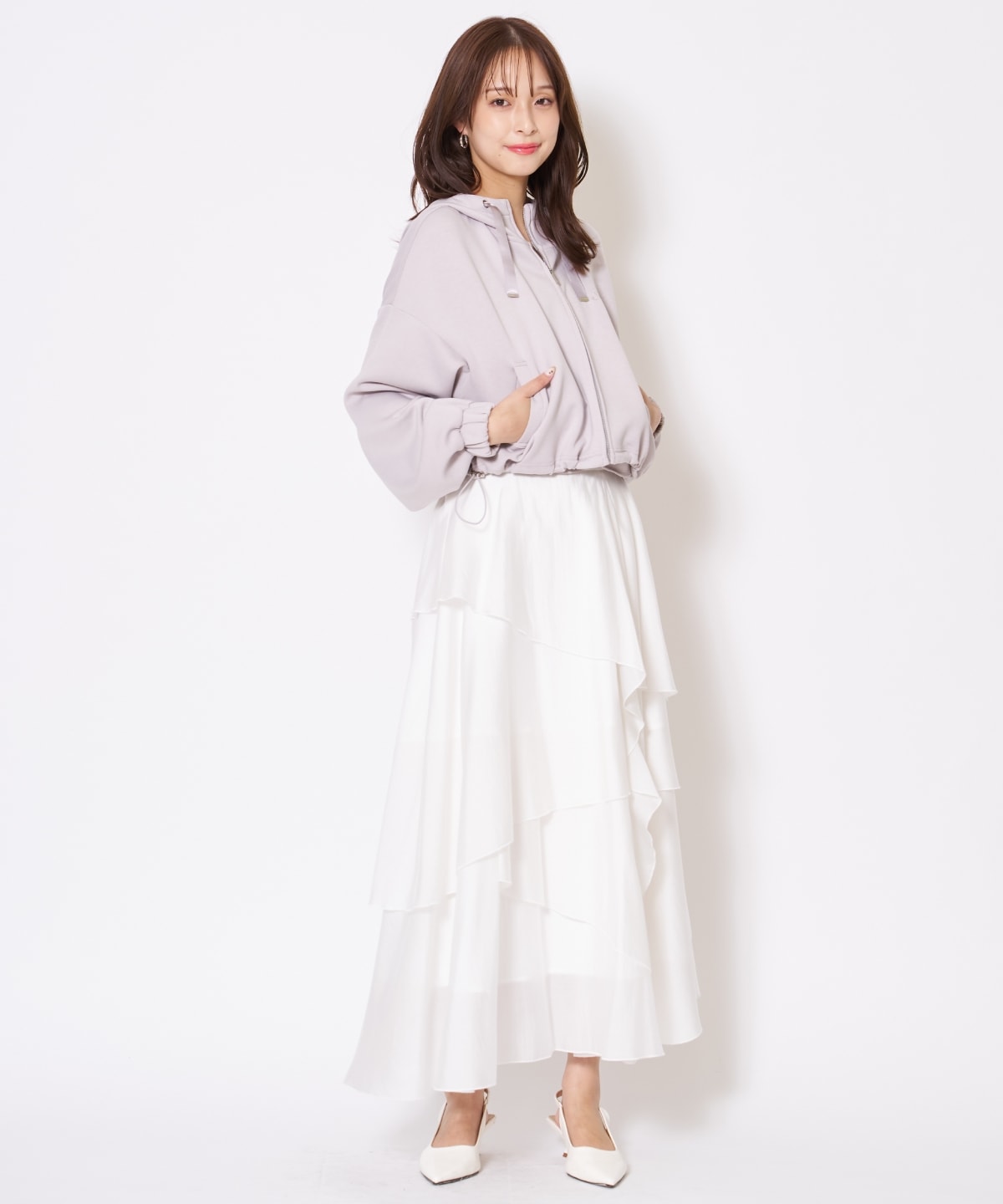 【先行予約受付中】ロゴ刺繍ZIPパーカー