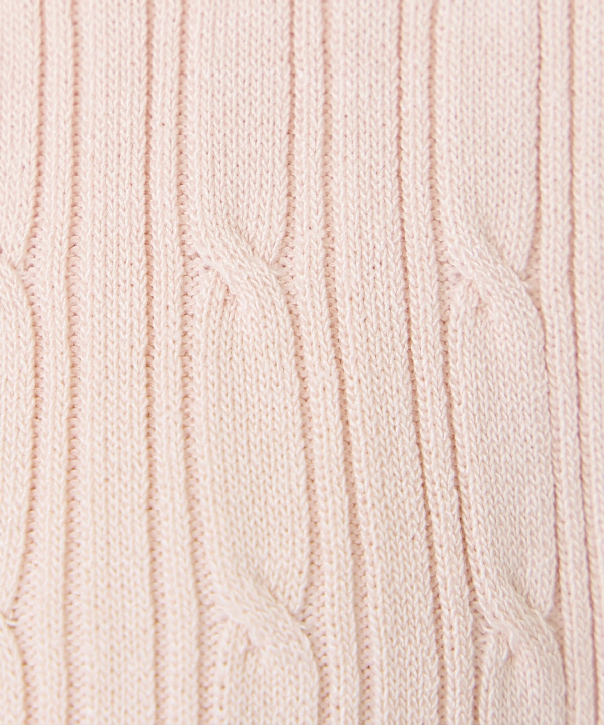 ケーブル編みカーディガンアンサンブル