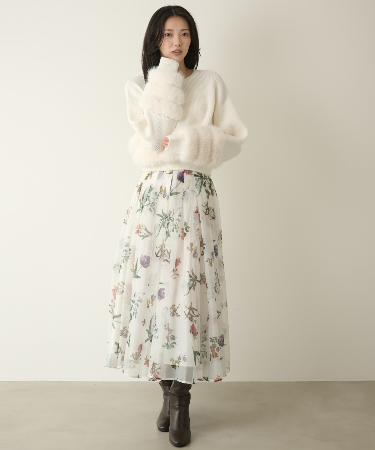 【先行予約受付中】花柄タックフレアスカート