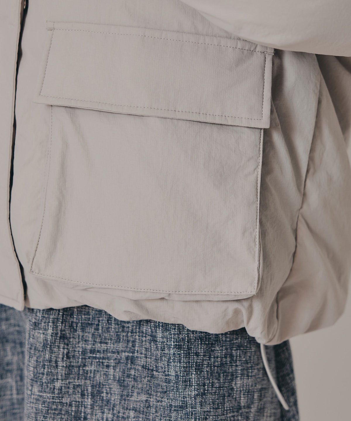 フラップポケットファイバーダウンジャケット