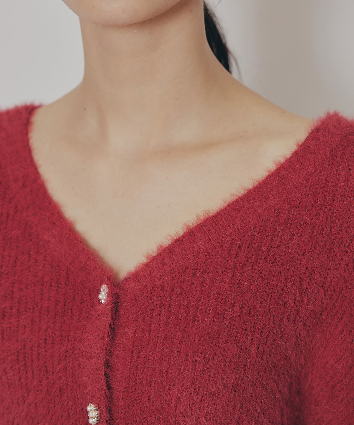 フェザーヤーンビジューボタンカーディガン