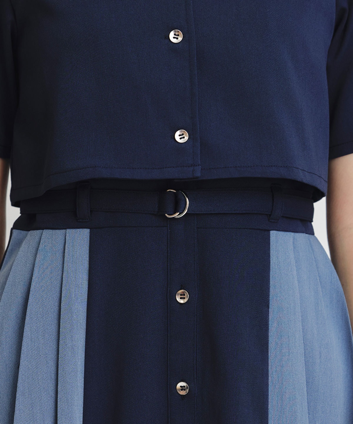 レイヤードサイドプリーツバイカラーロングワンピース