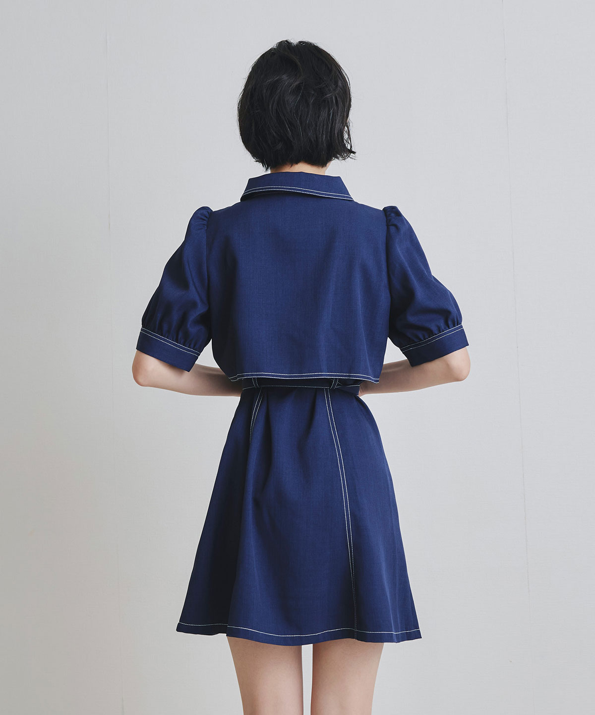 ステッチバイカラーレイヤードフレアミニワンピース