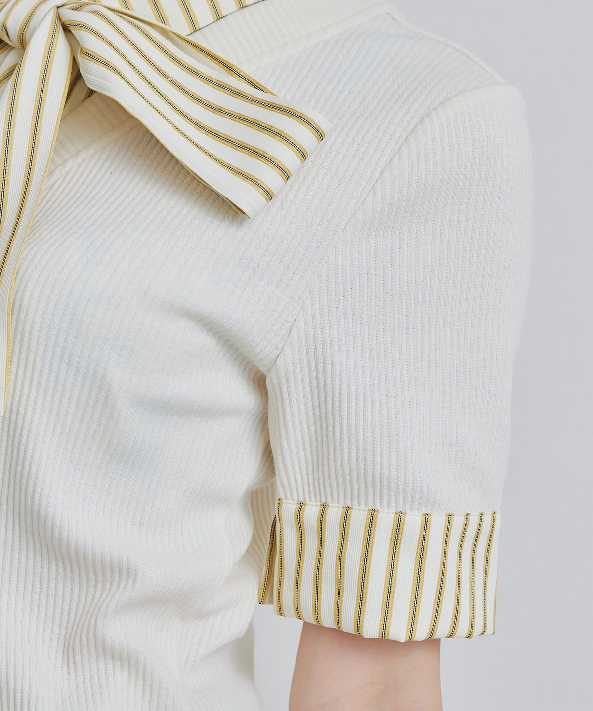 ストライプリボンタイレイヤードニットトップス