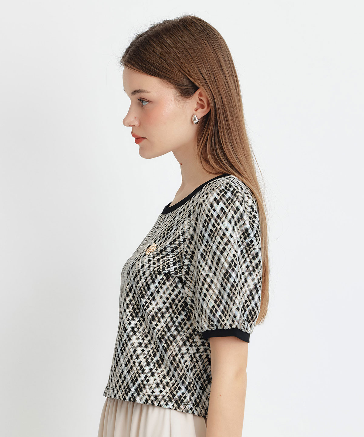 ジャガードカットロゴプルオーバー