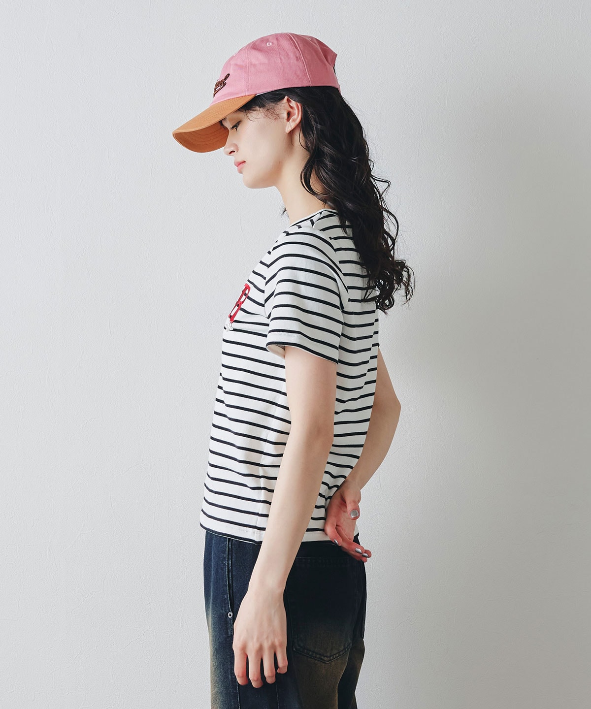 ビジューRチャームTシャツ