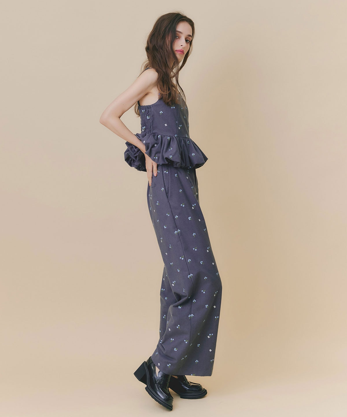 【Fleur monogram Series】フルールモノグラムエンブロイダリーバルーンペプラムビスチェ