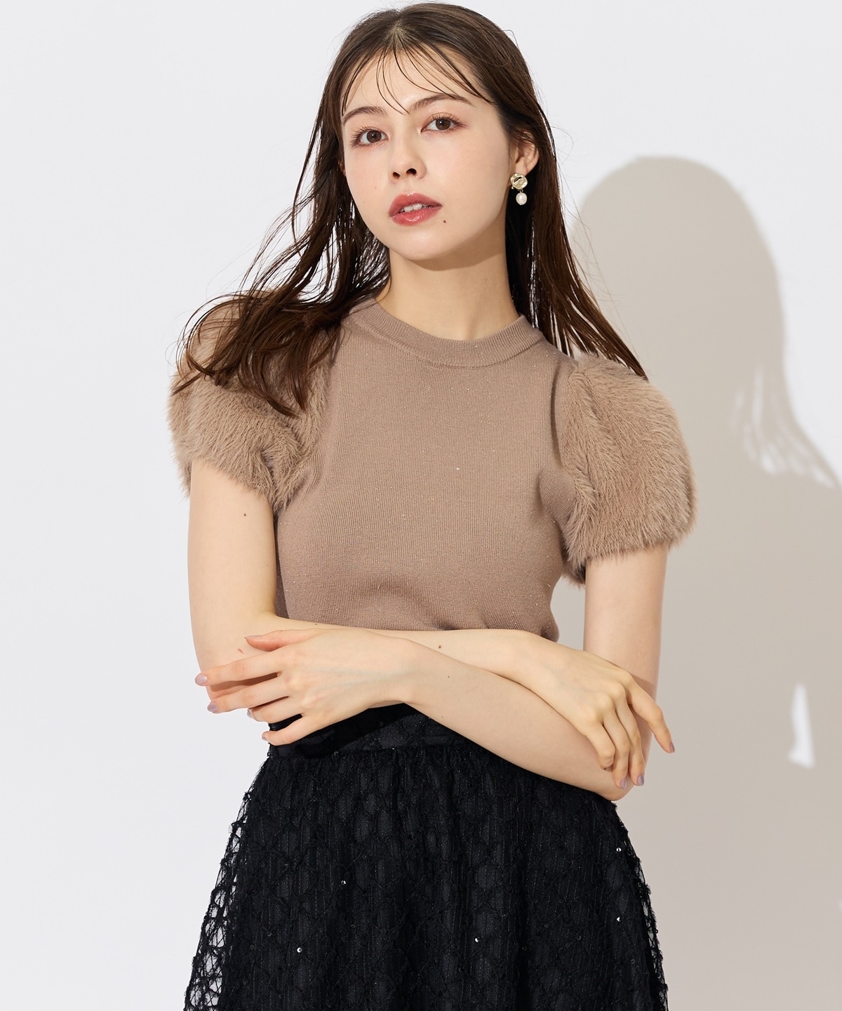 ふわふわフェザースリーブラメニットプルオーバー