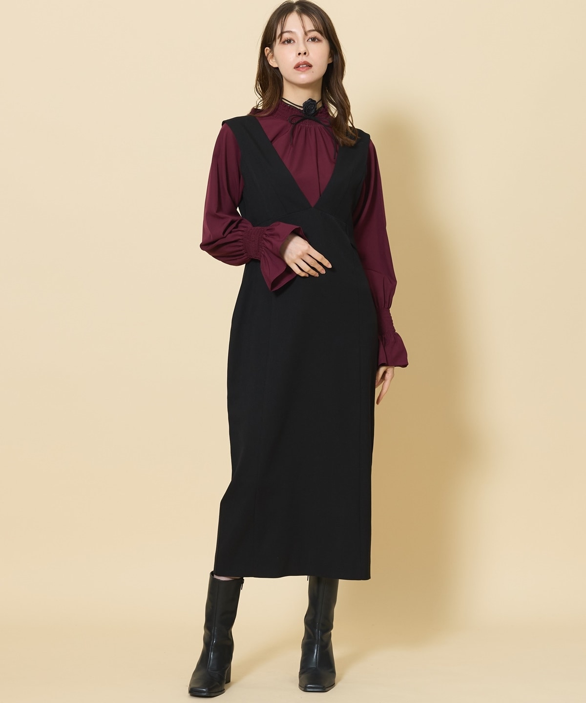 2WAYシャーリングネックフレアスリーブブラウス