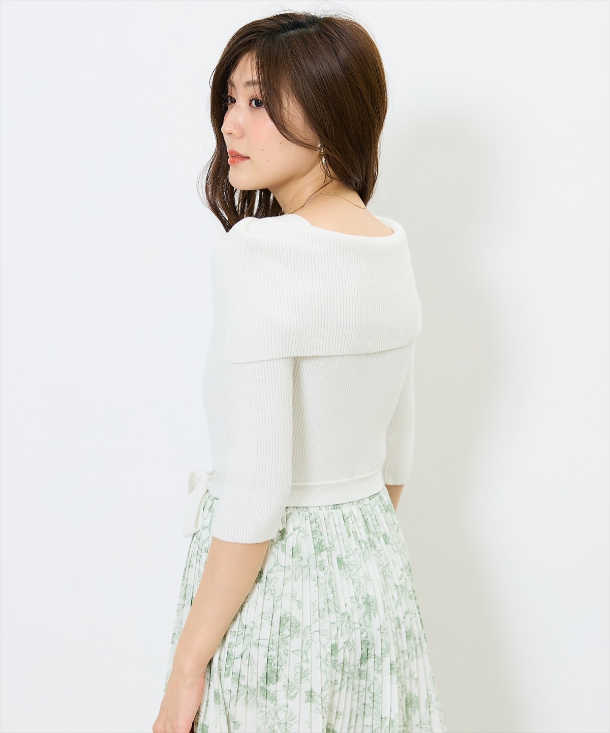 オフショルニットドッキングプリーツワンピース