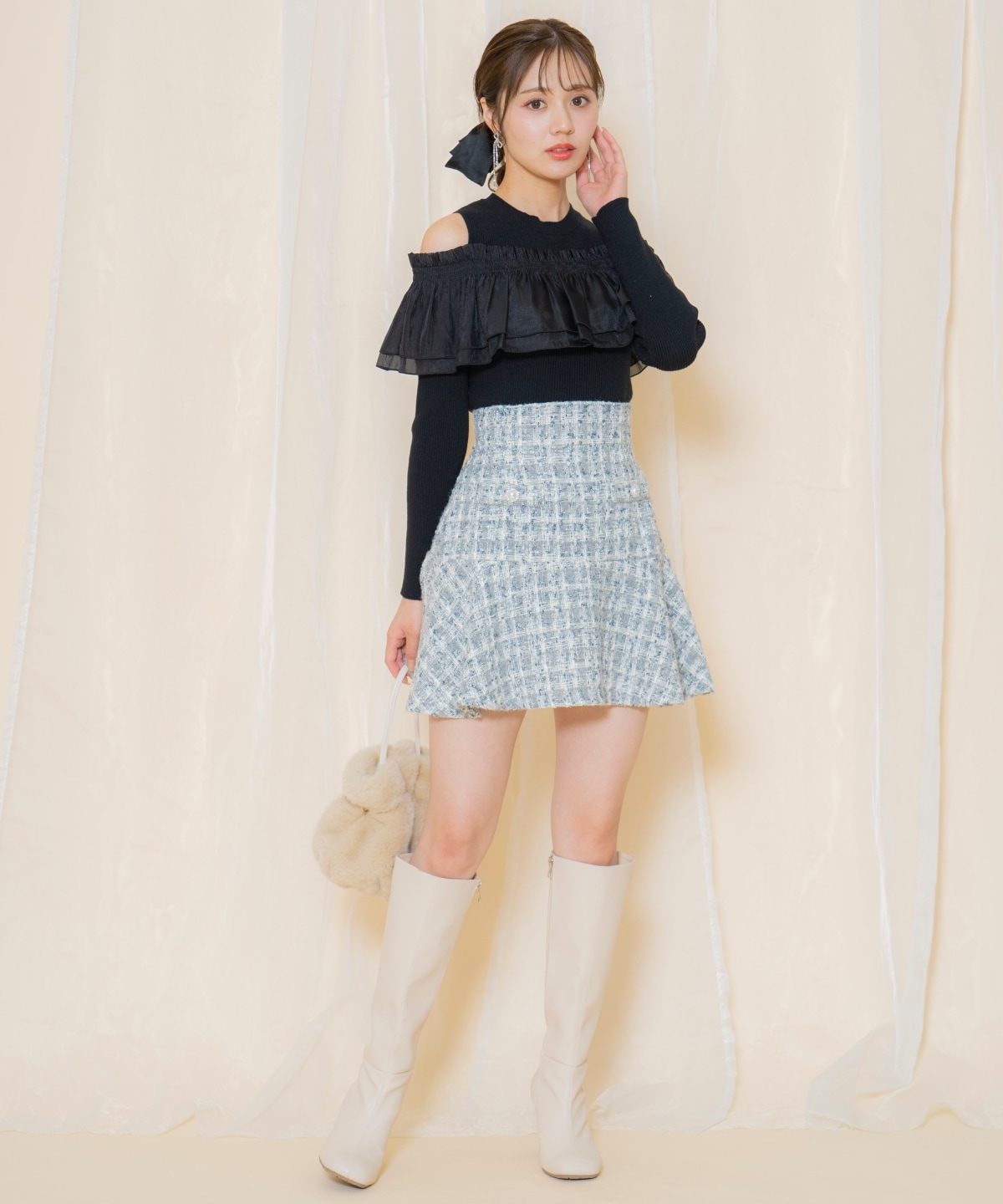 シアーフリルニット