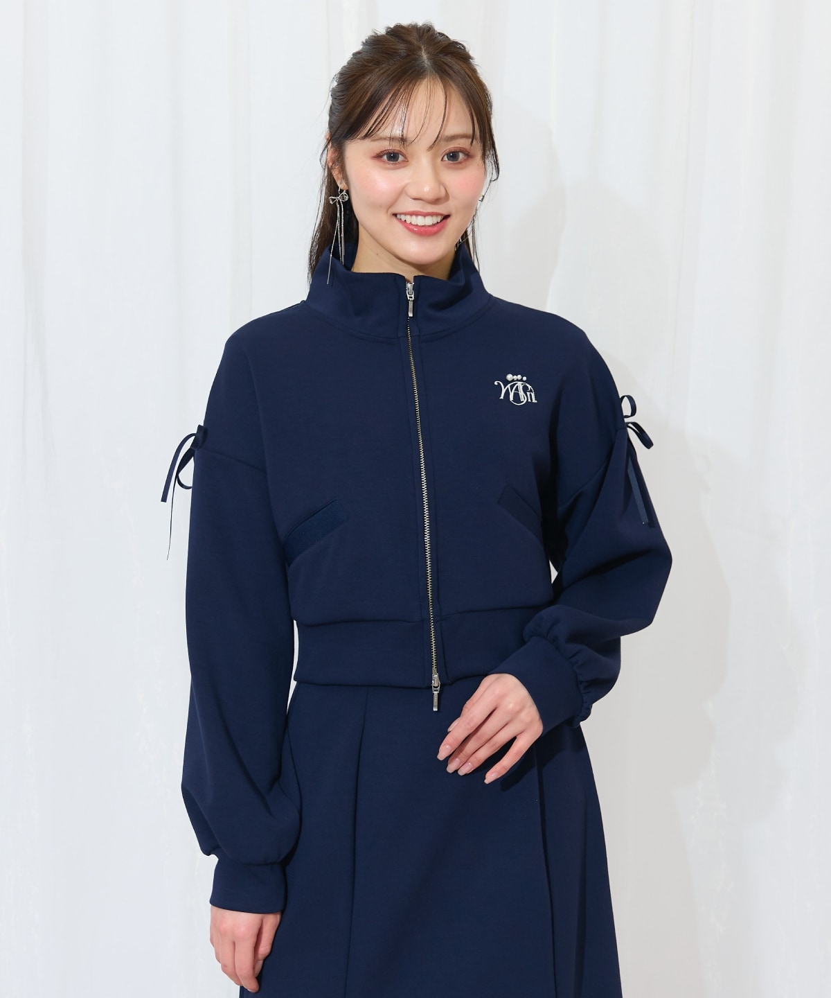 ロゴ刺繍リボントラックジャケット