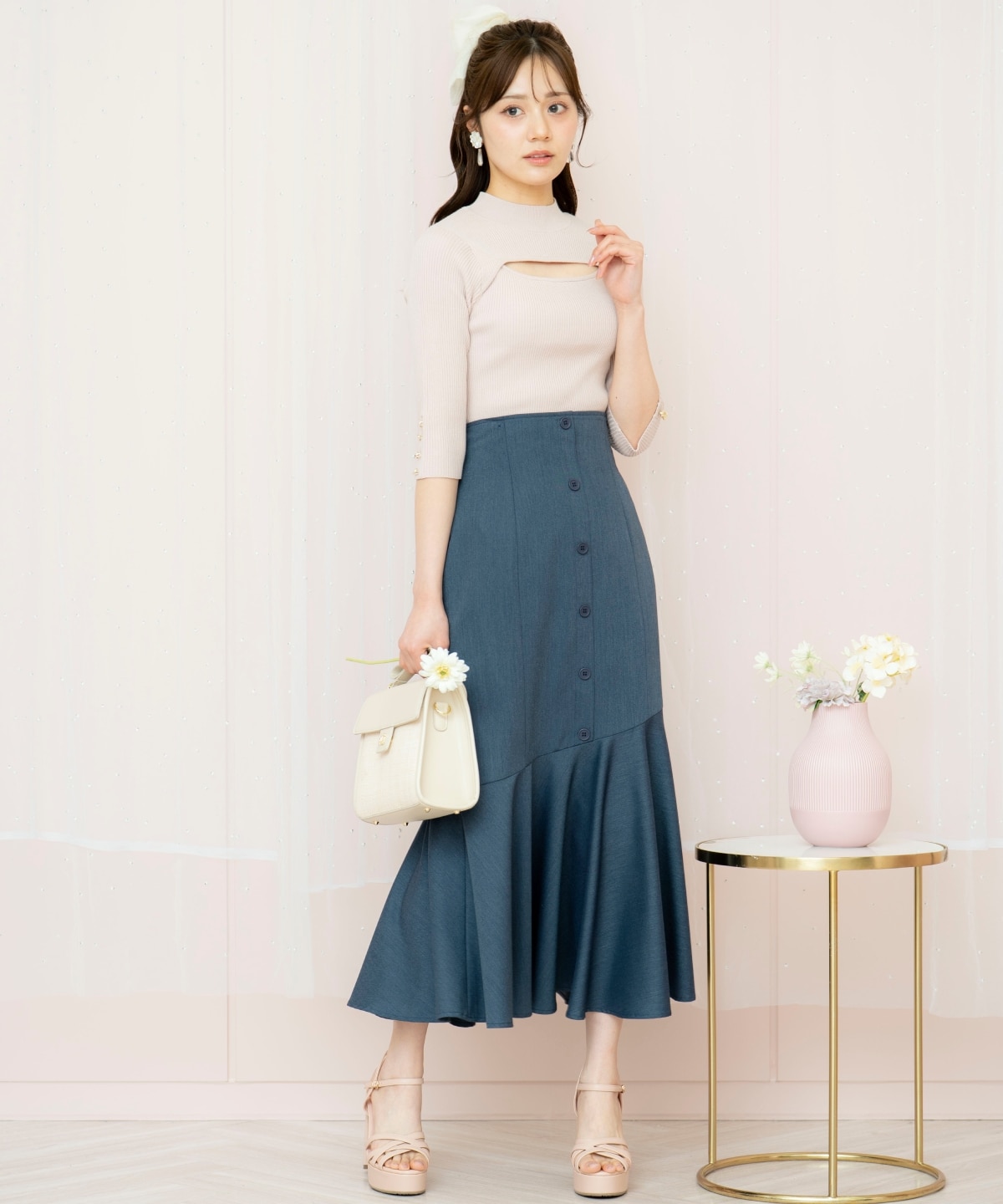 デコルテオープンハイネックプルオーバー