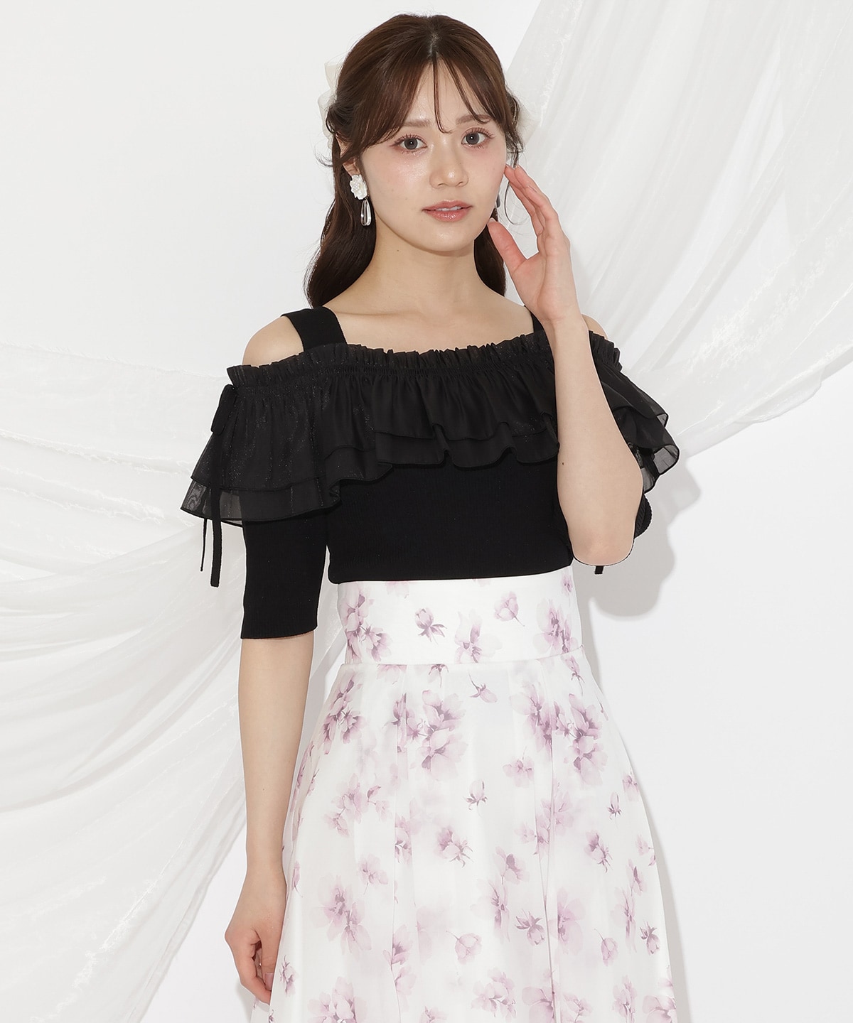 シアーボリュームフリルニットプルオーバー