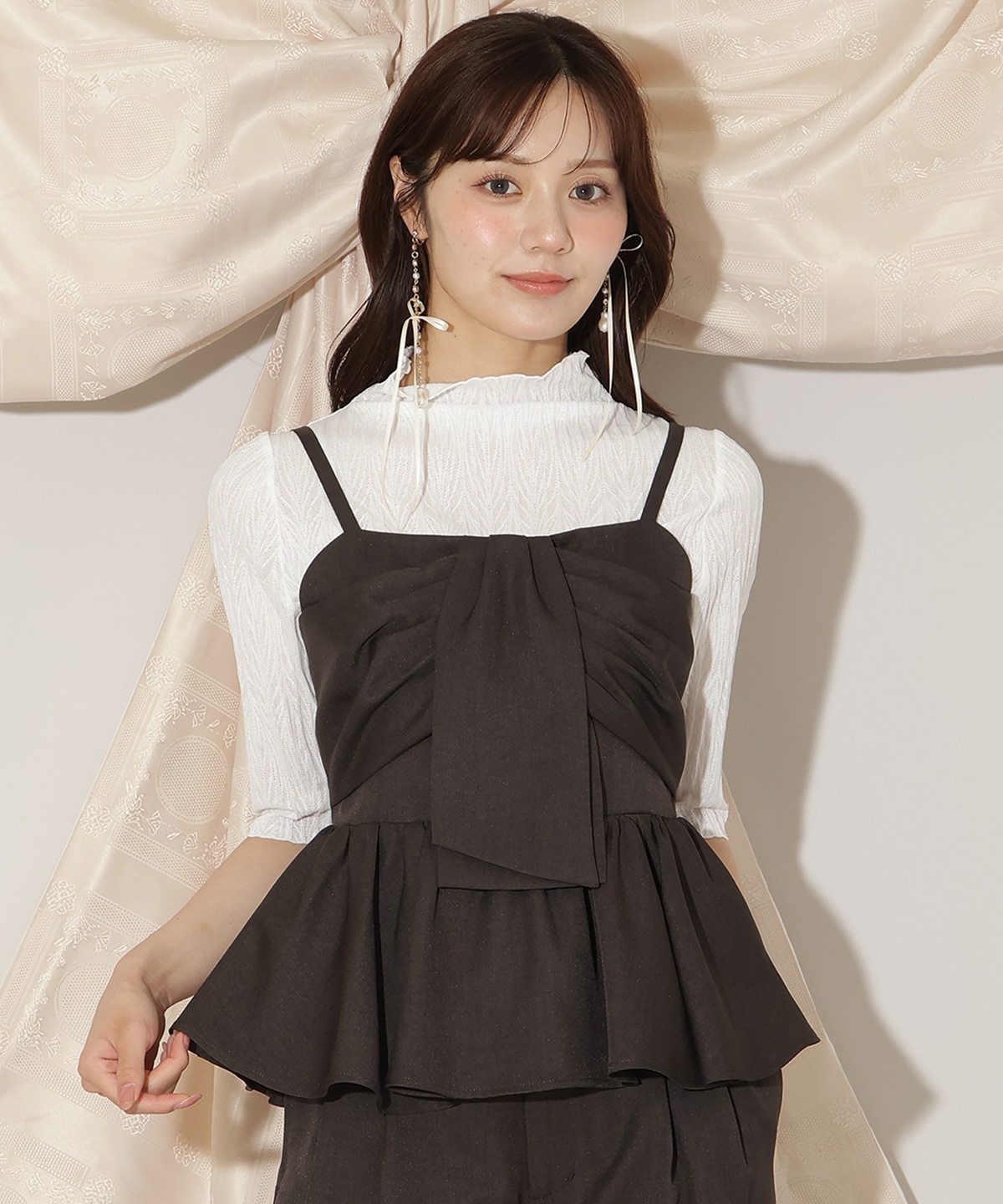 リボンペプラムビスチェ