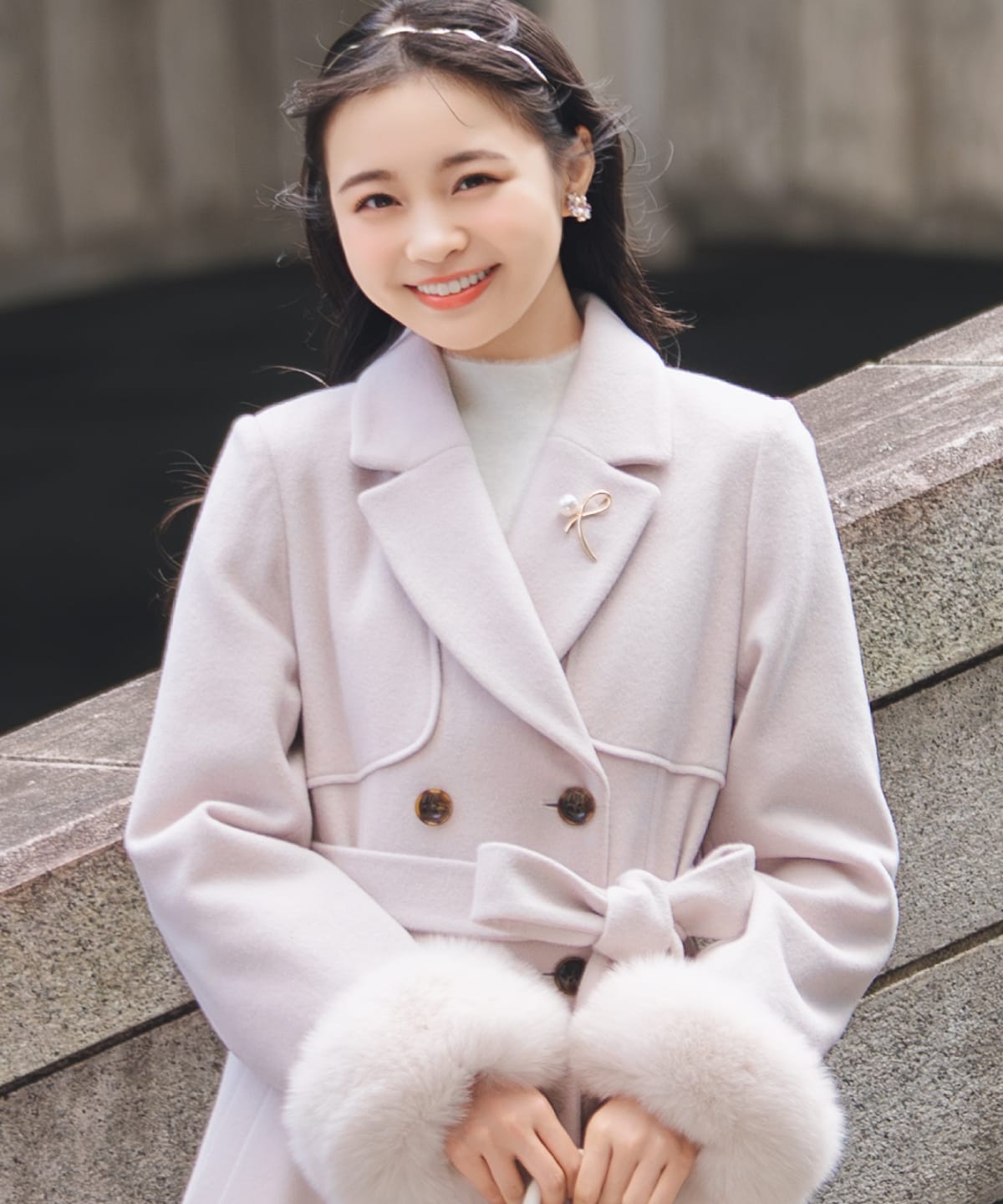 リアルファー付きウールフレアコート