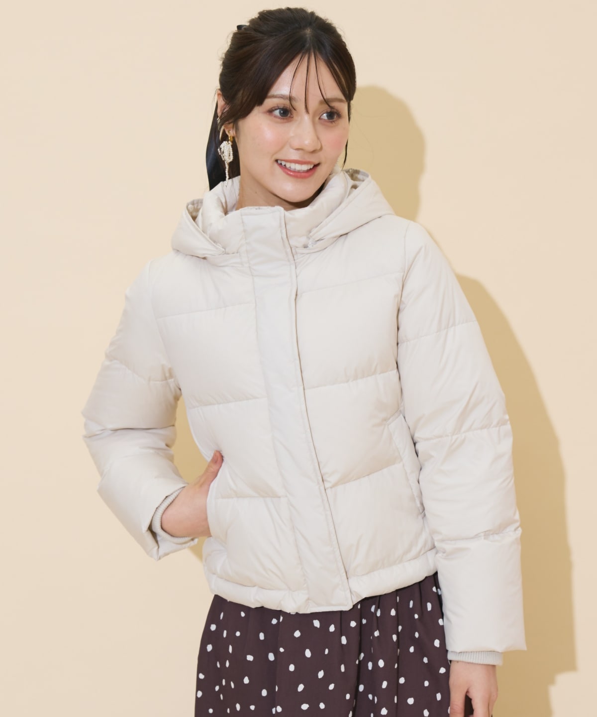 ファー付きショートダウン