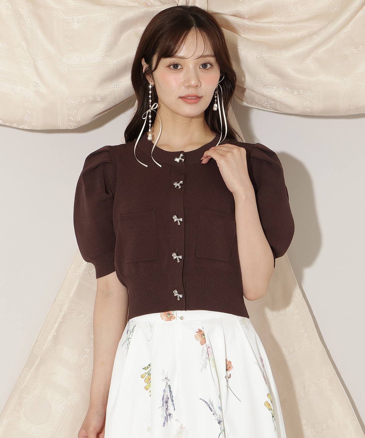 ビジューリボンタックスリーブカーディガン