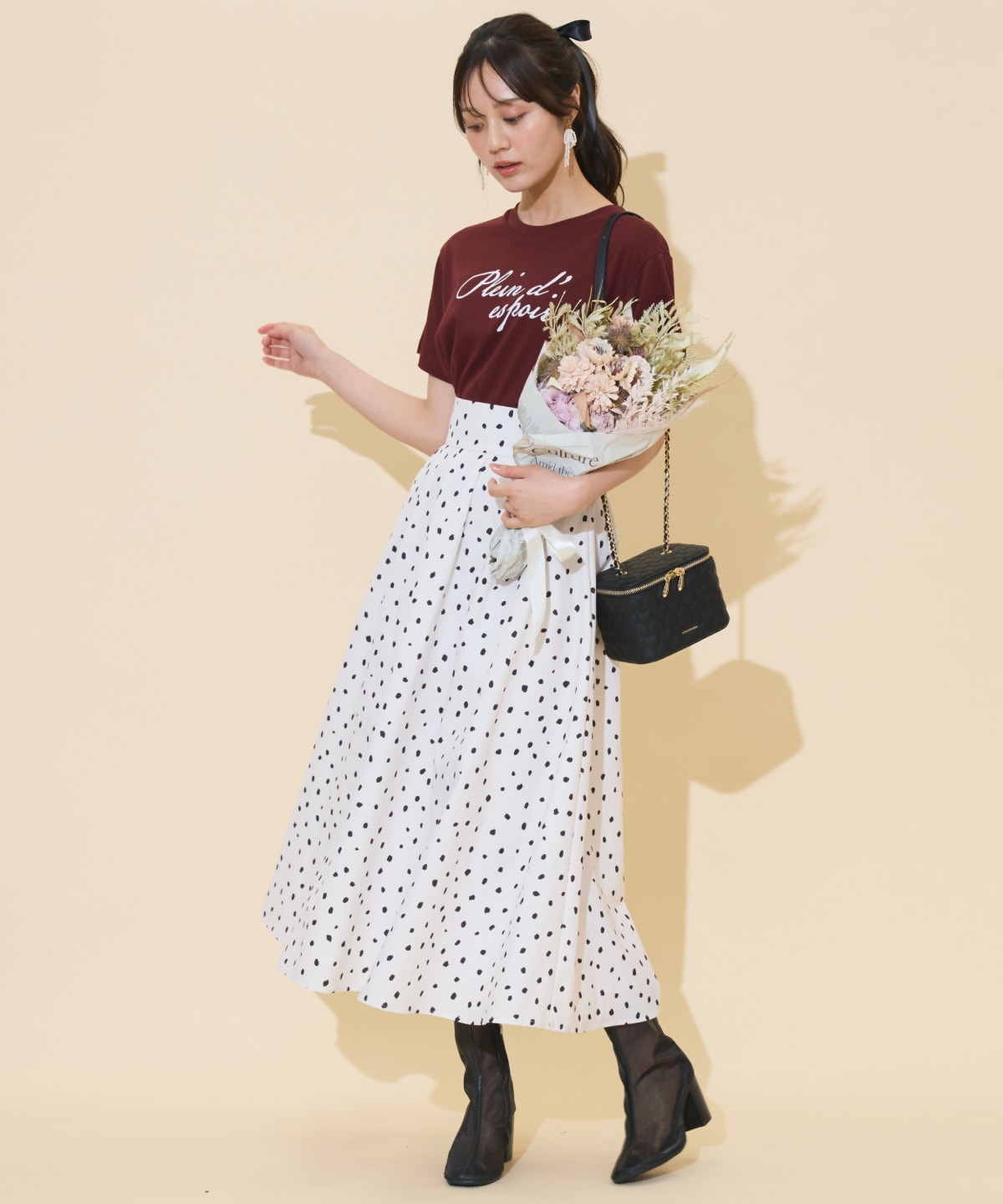 ドロップショルダーロゴTシャツ