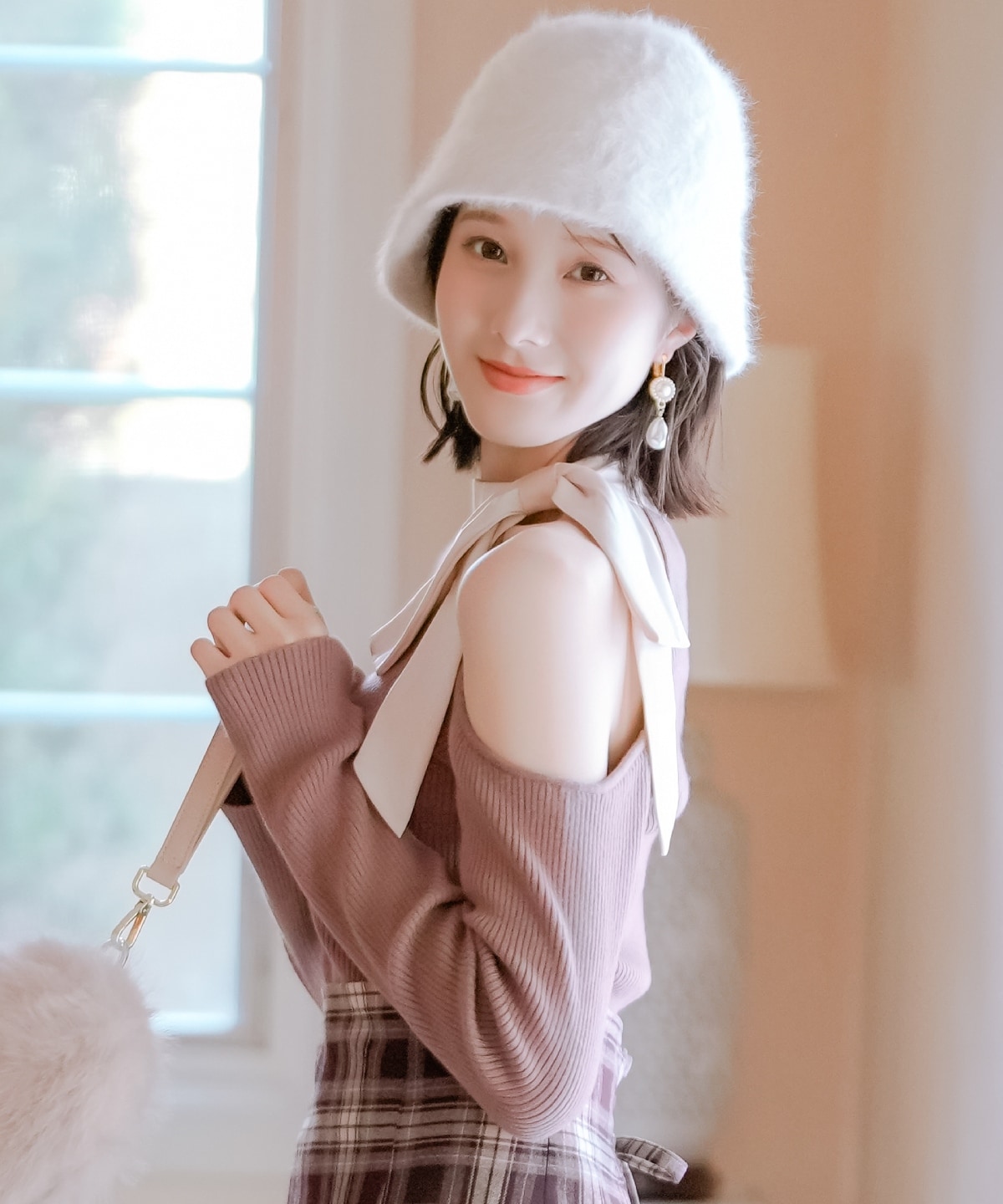 ワンショルリボンタイリブニット