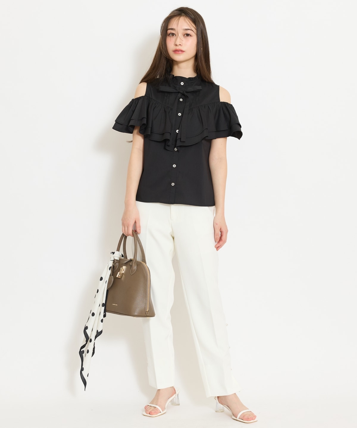 パールデザインテーパードパンツ