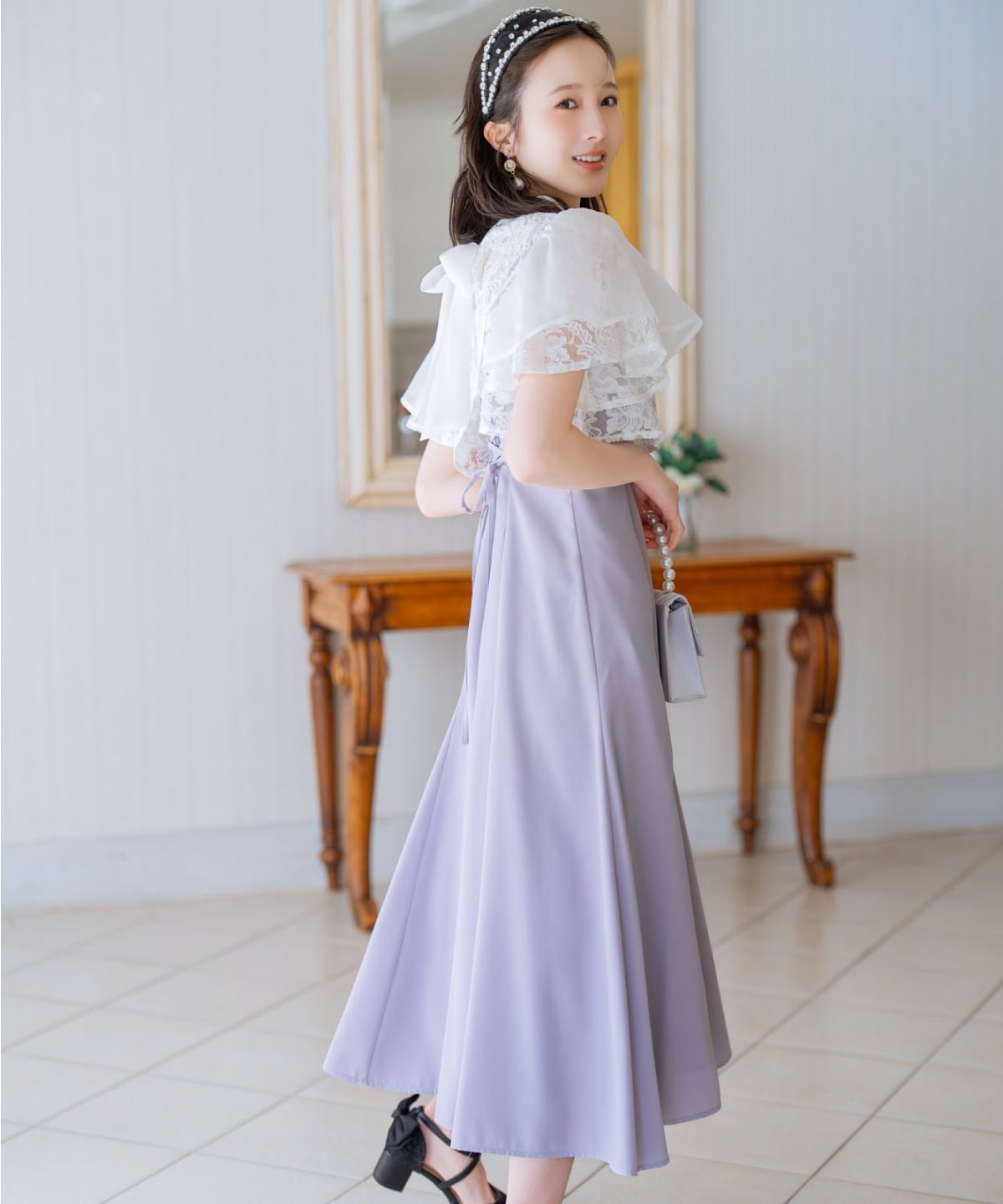 バックリボンシフォンレースブラウス×フレアロングキャミワンピース