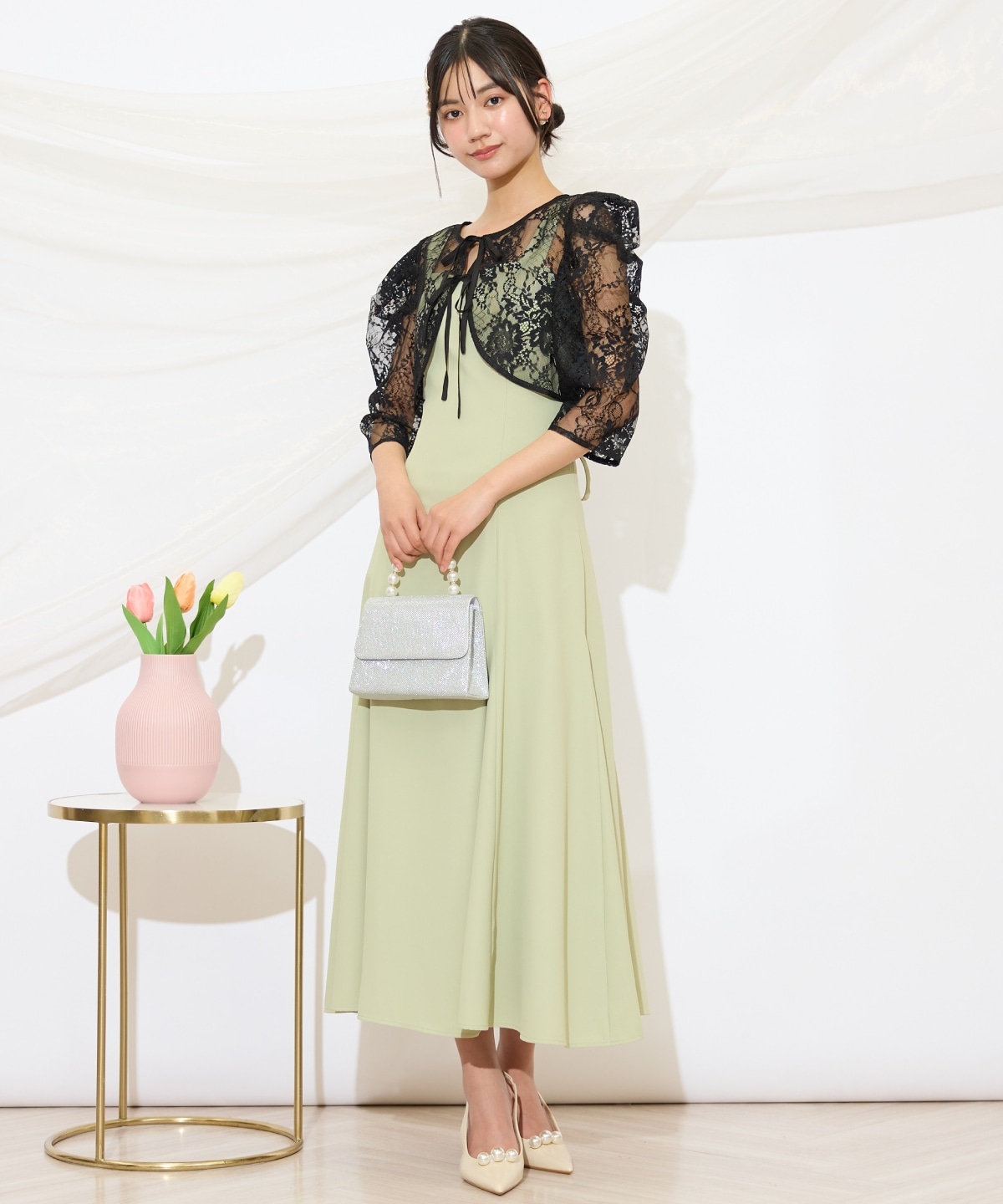 バックレースアップワンピース