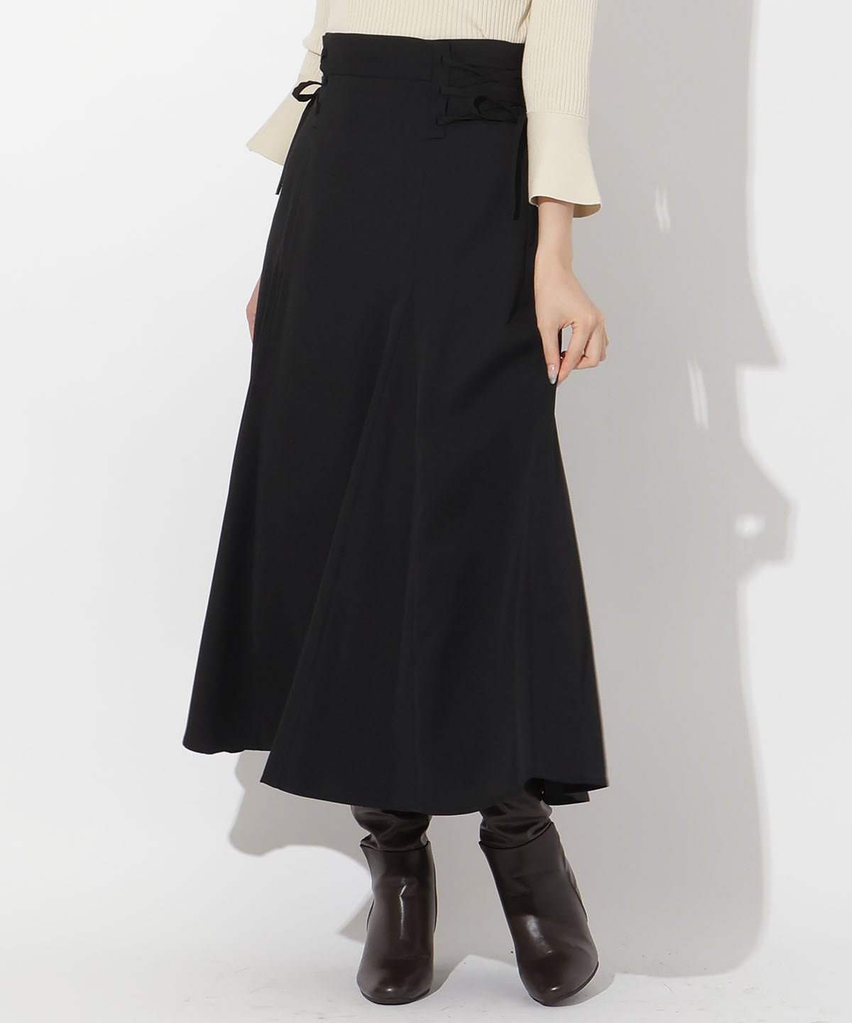 サイドレースアップフレアスカート