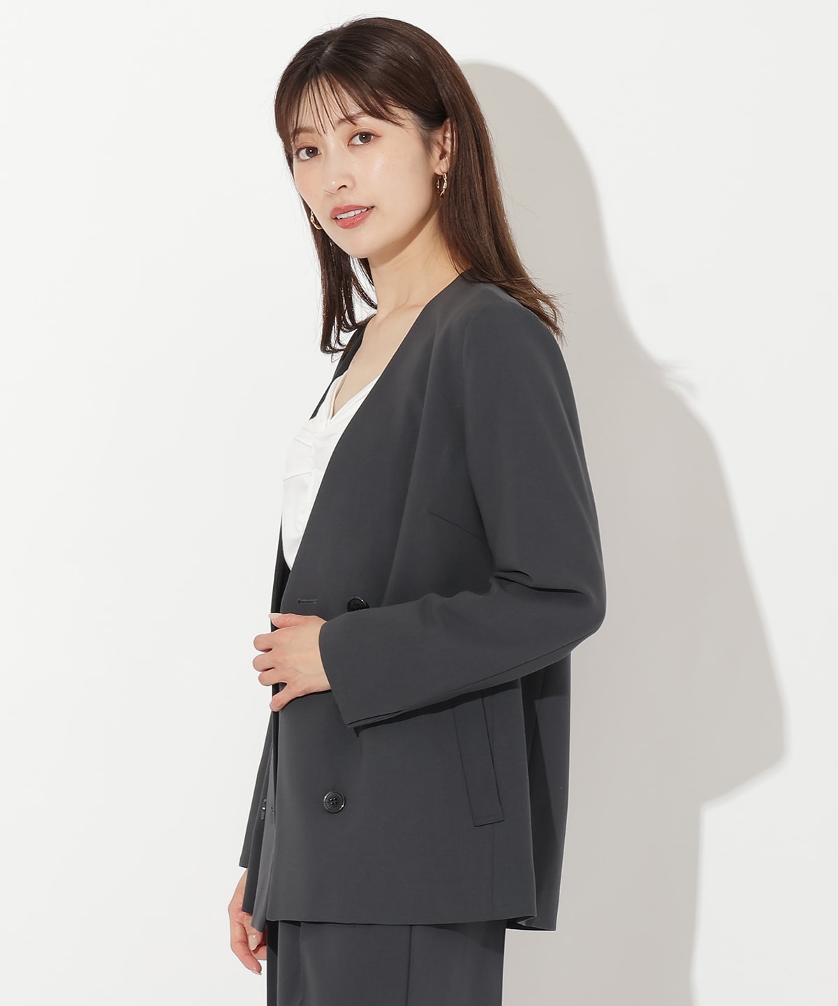 ノーカラーダブルジャケット