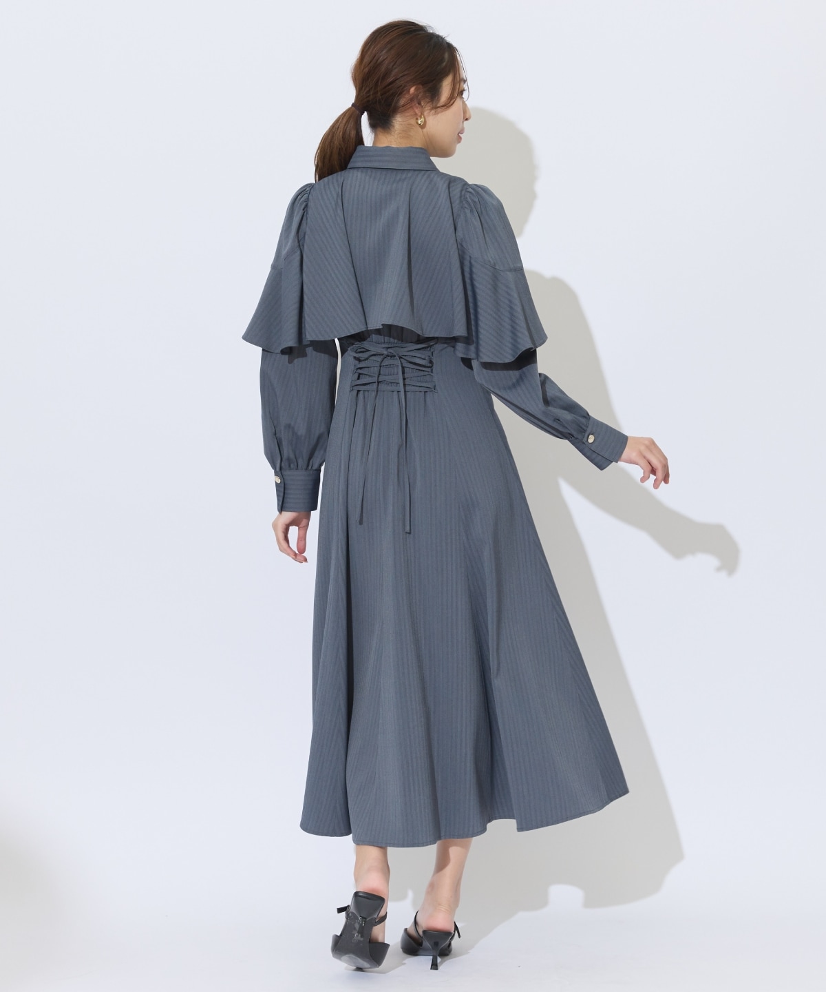 ケープフリルシャツワンピース